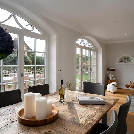 Villa Hengist Mit Sauna, 600 Meter Vom Weststrand, Wenningstedt, Sylt - 1 Hund Willkommen Hébergement de vacances *