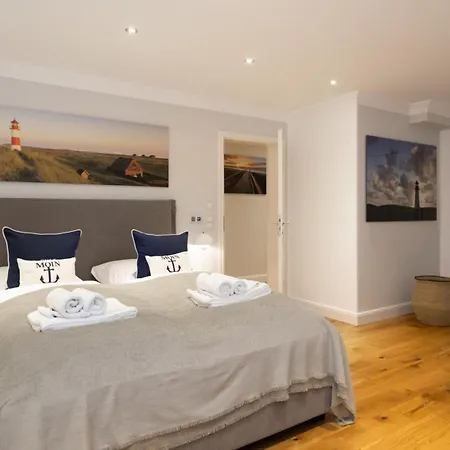 Villa Hengist Mit Sauna, 600 Meter Vom Weststrand, Wenningstedt, Sylt - 1 Hund Willkommen Hébergement de vacances