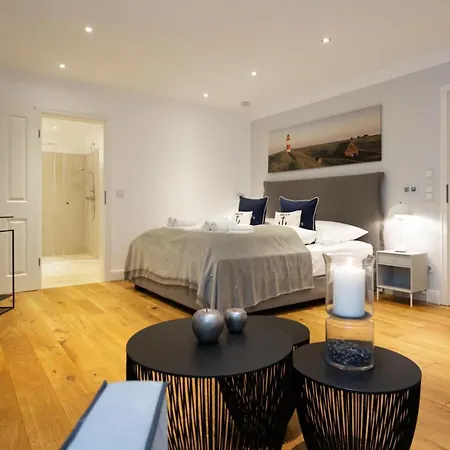 Villa Hengist Mit Sauna, 600 Meter Vom Weststrand, Wenningstedt, Sylt - 1 Hund Willkommen *
